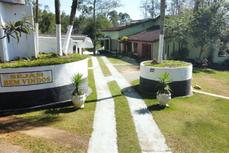 Sítio à venda com 8 quartos, sendo 4 suítes, em Boa Vista, Mogi das Cruzes, SP