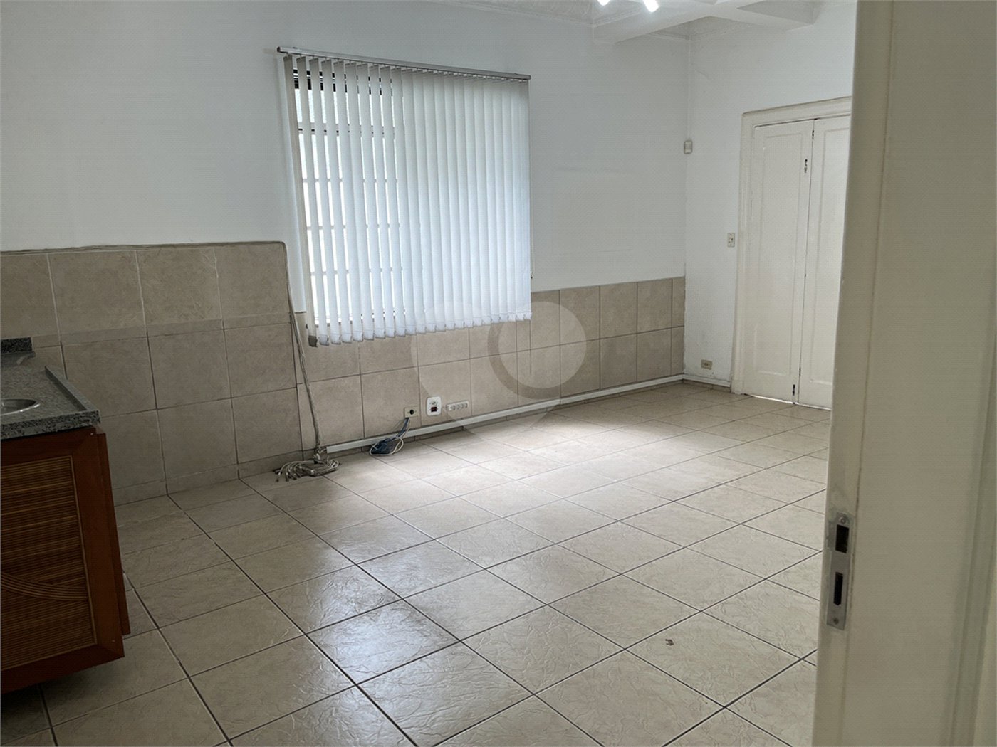 Sobrado à venda na Liberdade!