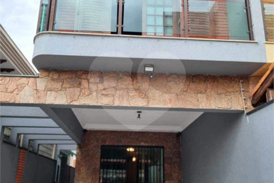 Sobrado à venda com 4 quartos, sendo 2 suítes, em Vila Barreto, São Paulo, SP