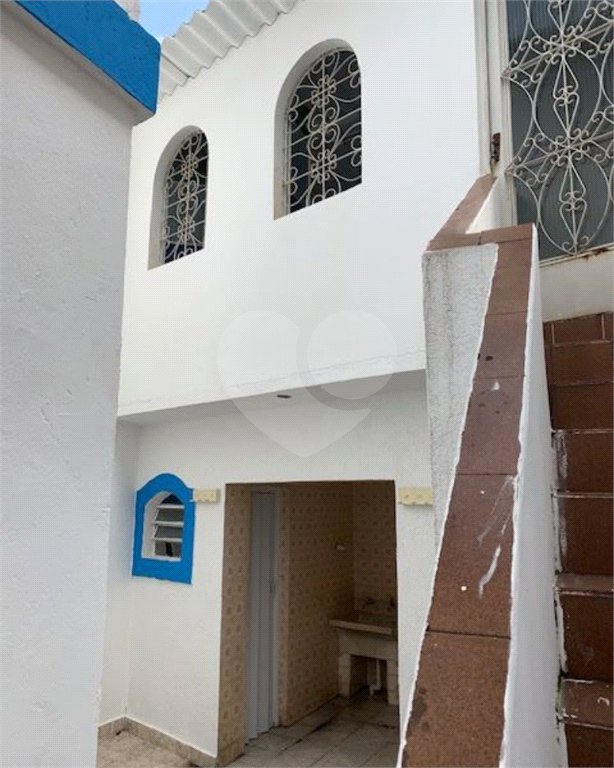 Sobrado à venda com 3 quartos, sendo 1 suíte, em Tremembé, São Paulo, SP