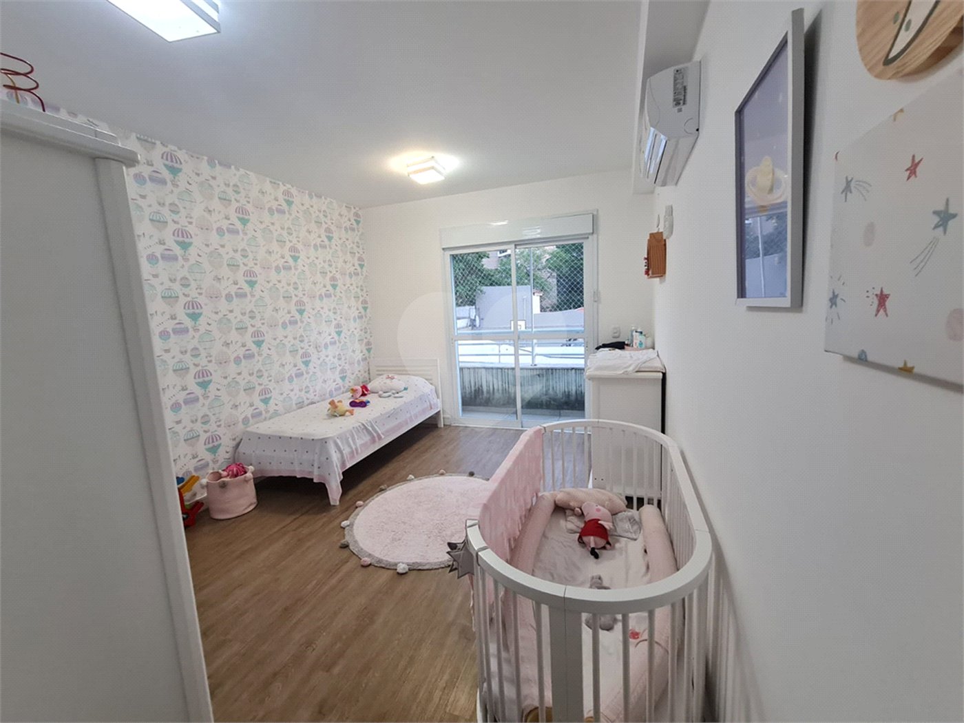 Casa à venda com 4 suítes no condomínio Villaggio DI Palme, São Paulo - SP
