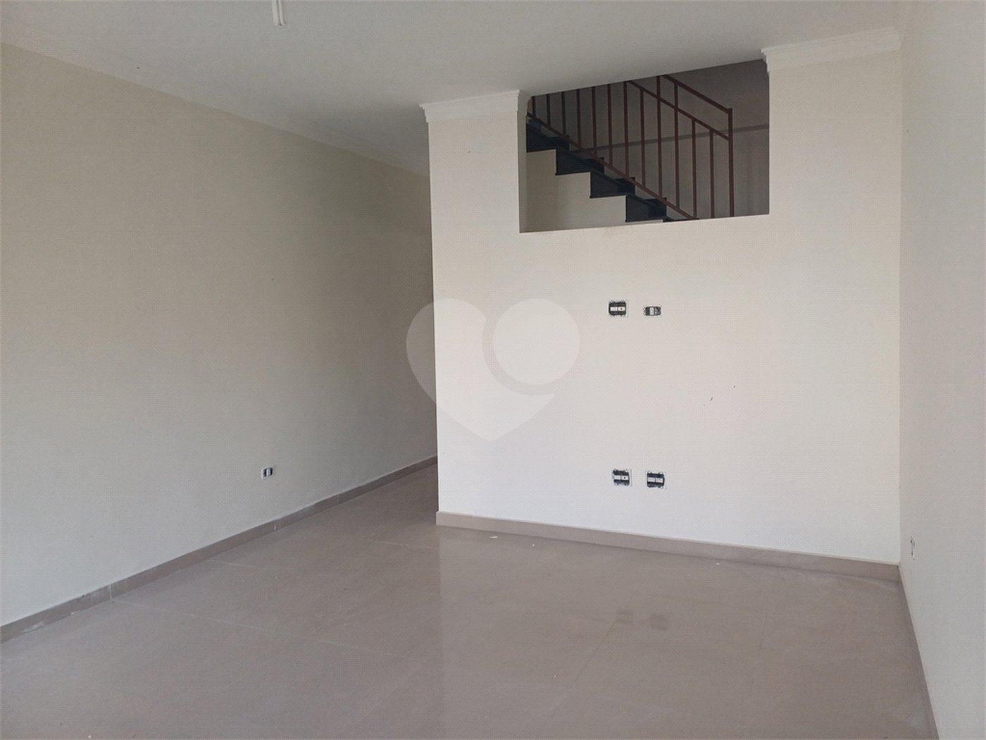 Sobrado à venda com 3 suítes em Vila Gustavo, São Paulo, SP