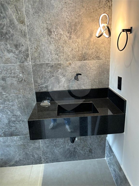 Casa à venda com 4 suítes no condomínio Residencial Costa das Areias, Salto - SP