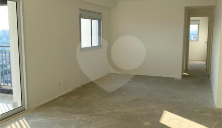 Apartamento à venda com 3 suítes em Jardim Caboré, São Paulo, SP