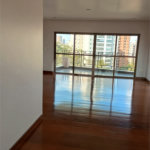 Apartamento à venda ou para alugar com 4 quartos, sendo 1 suíte,  em Vila Andrade, São Paulo, SP