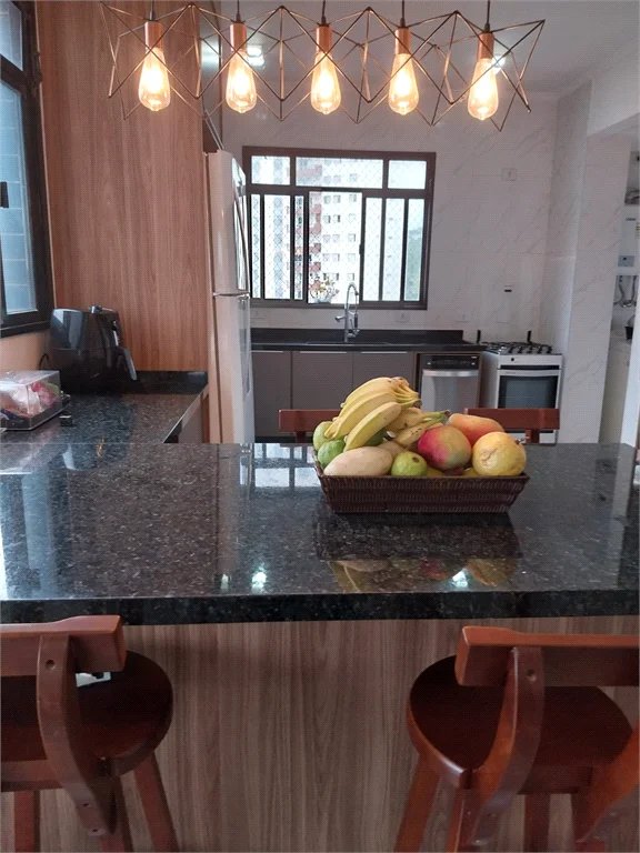 Apartamento à venda com 4 quartos, sendo 1 suíte, em Vila Ipojuca, São Paulo, SP