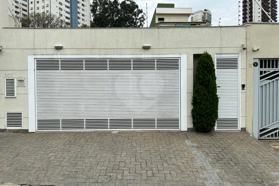 Casa à venda com 2 suítes em Santana, São Paulo, SP