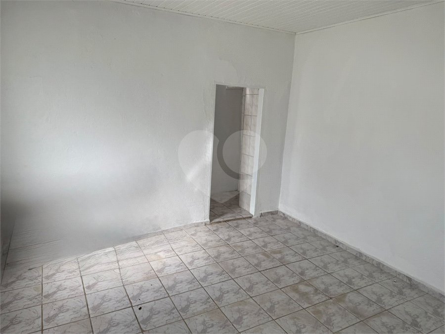 Casa Térrea à venda ou para alugar com 2 suítes em Alvinópolis, Atibaia, SP