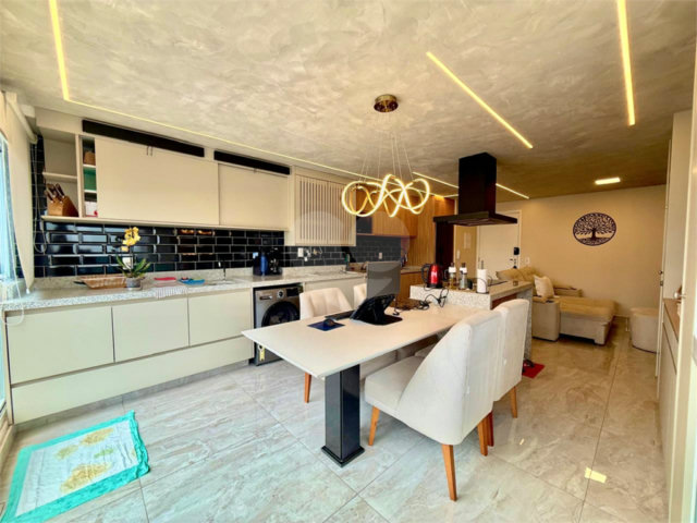 Apartamento à venda com 2 quartos, sendo 1 suíte,  em Vila Santa Catarina, São Paulo, SP