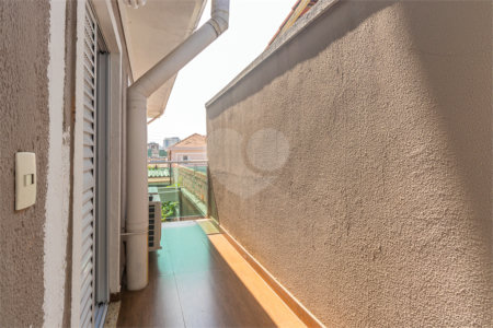 Casa à venda com 4 quartos, sendo 2 suítes, em Jardim Prudência, São Paulo, SP