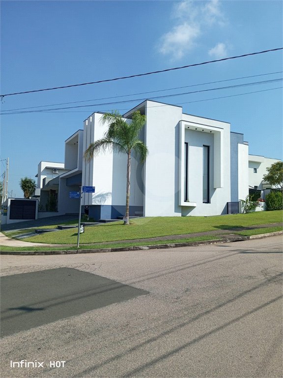 Casa à venda ou para alugar com 3 suítes no condomínio Residencial Central Parque, Salto - SP