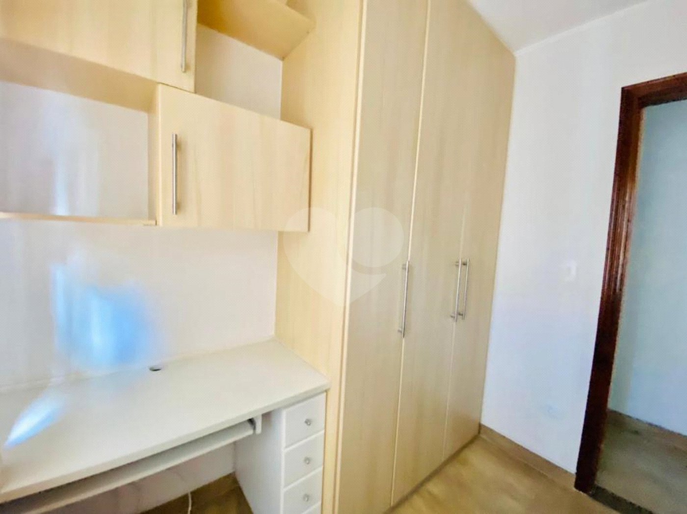 Sobrado à venda com 3 quartos, sendo 1 suíte, em Tremembé, São Paulo, SP