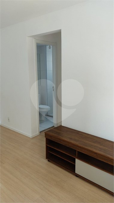 Apartamento à venda com 2 quartos em Vila Penteado, São Paulo, SP
