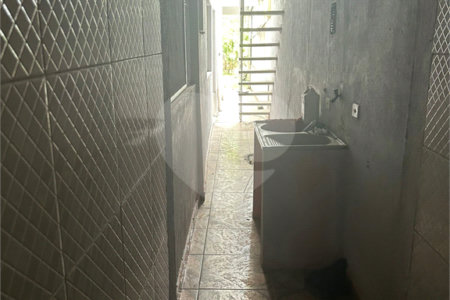 Casa para alugar com 1 quarto no condomínio Felipe Camarão, Poá - SP