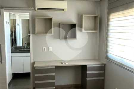 Apartamento à venda com 2 suítes em Vila Lúcia Elvira, São Paulo, SP