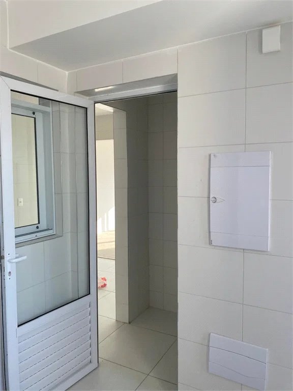 Apartamento à venda com 3 suítes em Jardim Caboré, São Paulo, SP