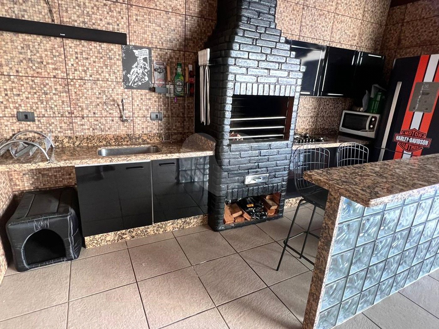 Sobrado à venda com 3 quartos, sendo 1 suíte,  em Jardim Modelo, Suzano, SP