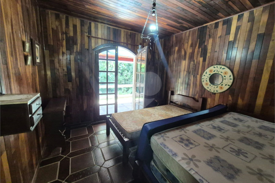 Casa Térrea à venda com 3 quartos, sendo 1 suíte,  em Serra da Cantareira, Mairiporã, SP