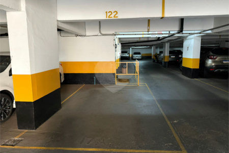 Apartamento à venda com 4 quartos, sendo 2 suítes, no Centro, Araraquara, SP