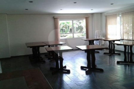 Apartamento à venda com 3 quartos, sendo 1 suíte, em Vila Paulicéia, São Paulo, SP