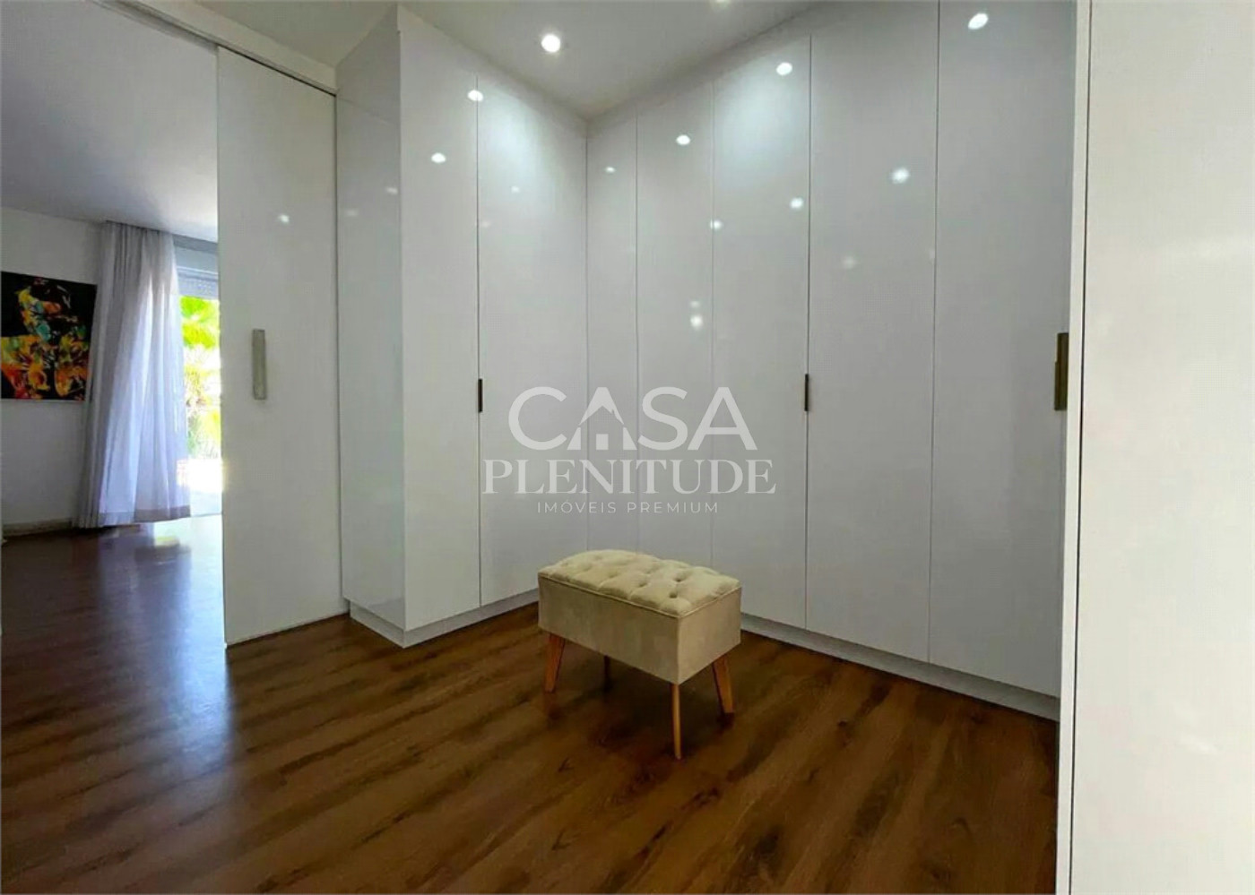 Casa em condomínio à venda com 3 suítes, em Iporanga, Sorocaba, SP