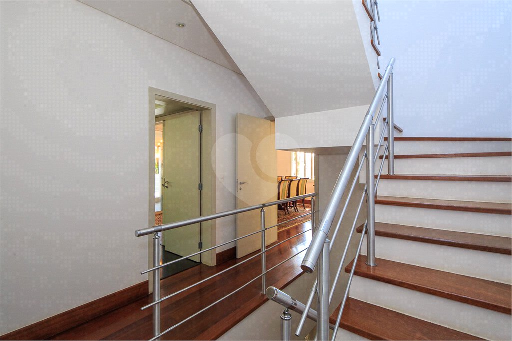 Casa à venda com 4 suítes no condomínio Vila Alba, São Paulo - SP