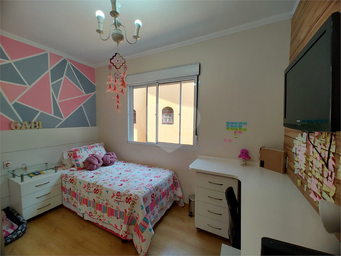 Sobrado à venda com 3 quartos, sendo 1 suíte, em Jardim Pinheiros, São Paulo, SP