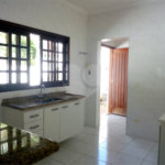 Casa em condomínio para alugar com 3 quartos, sendo 1 suíte, em Vila Petrópolis, Atibaia, SP