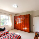 Casa à venda ou para alugar com 4 quartos, sendo 3 suítes,  em Jardim Vivan, São Paulo, SP
