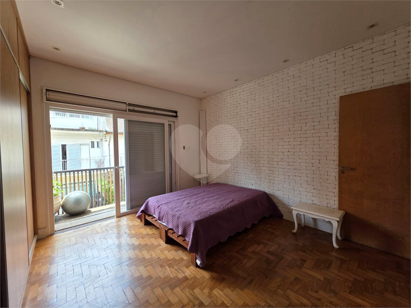 Casa de Vila à venda com 4 quartos, sendo 1 suíte, em Vila Mariana, São Paulo, SP