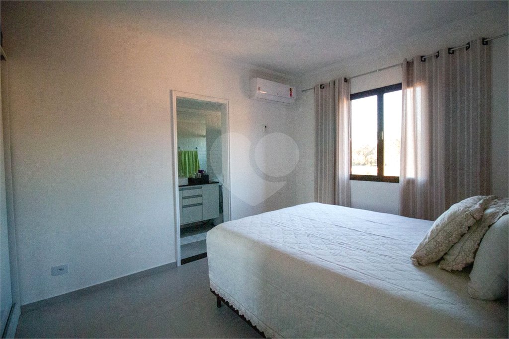 Apartamento à venda com 3 quartos, sendo 1 suíte,  no Centro, Mairinque, SP