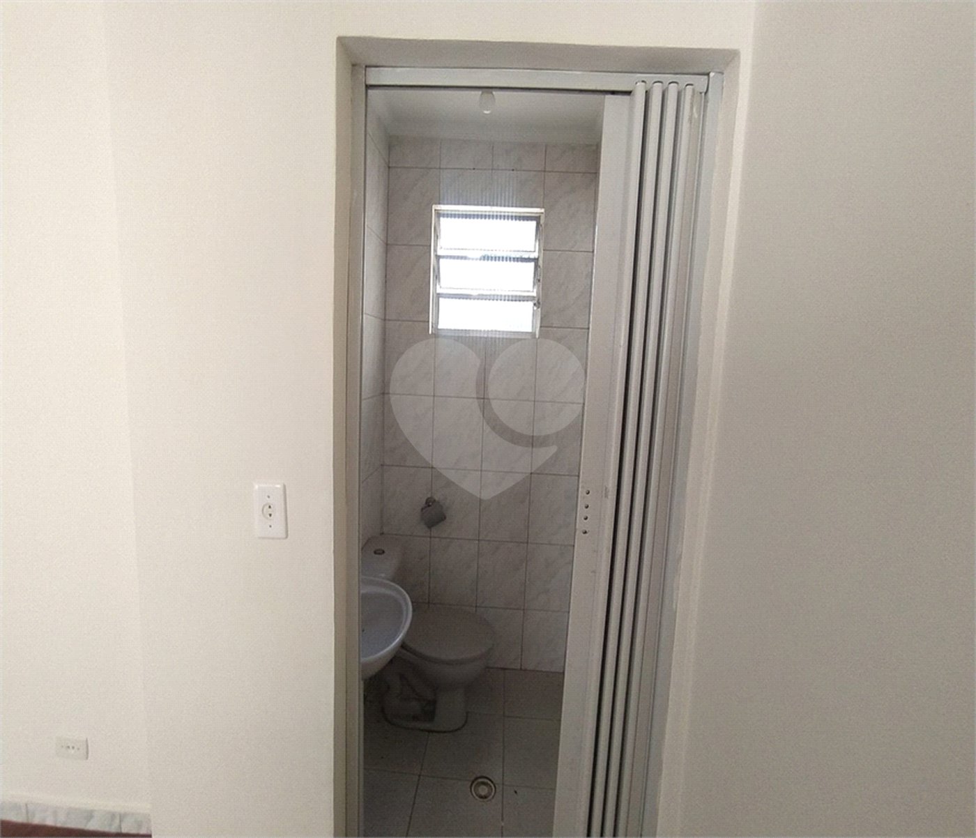 Casa de Vila para alugar com 3 quartos, sendo 1 suíte, em Serra da Cantareira, São Paulo, SP