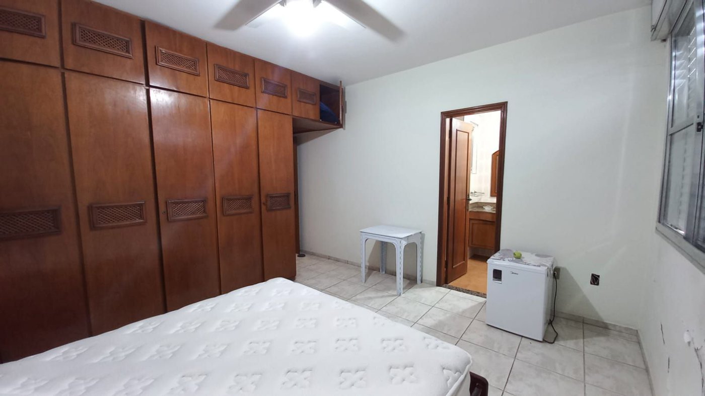 Cobertura com 4 dormitórios à venda, 380 m² por R$ 4.999.999,00 - Gonzaga - Santos/SP