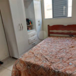 Apartamento no Condomínio Mont Vernon .