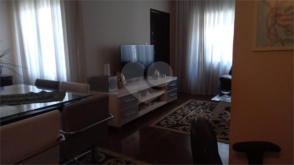Sobrado à venda com 3 quartos, sendo 1 suíte, em Jabaquara, São Paulo, SP