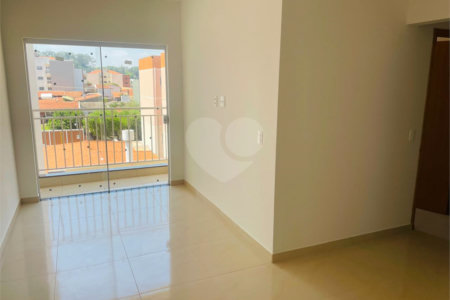 Casa á venda no Bairro Cidade Jardim