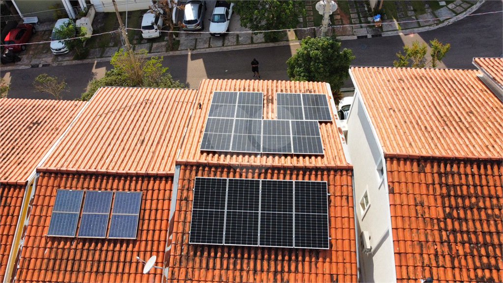 Casa à venda com 3 quartos, sendo 1 suíte,  no condomínio Giorno de Solle 2, Jundiaí - SP