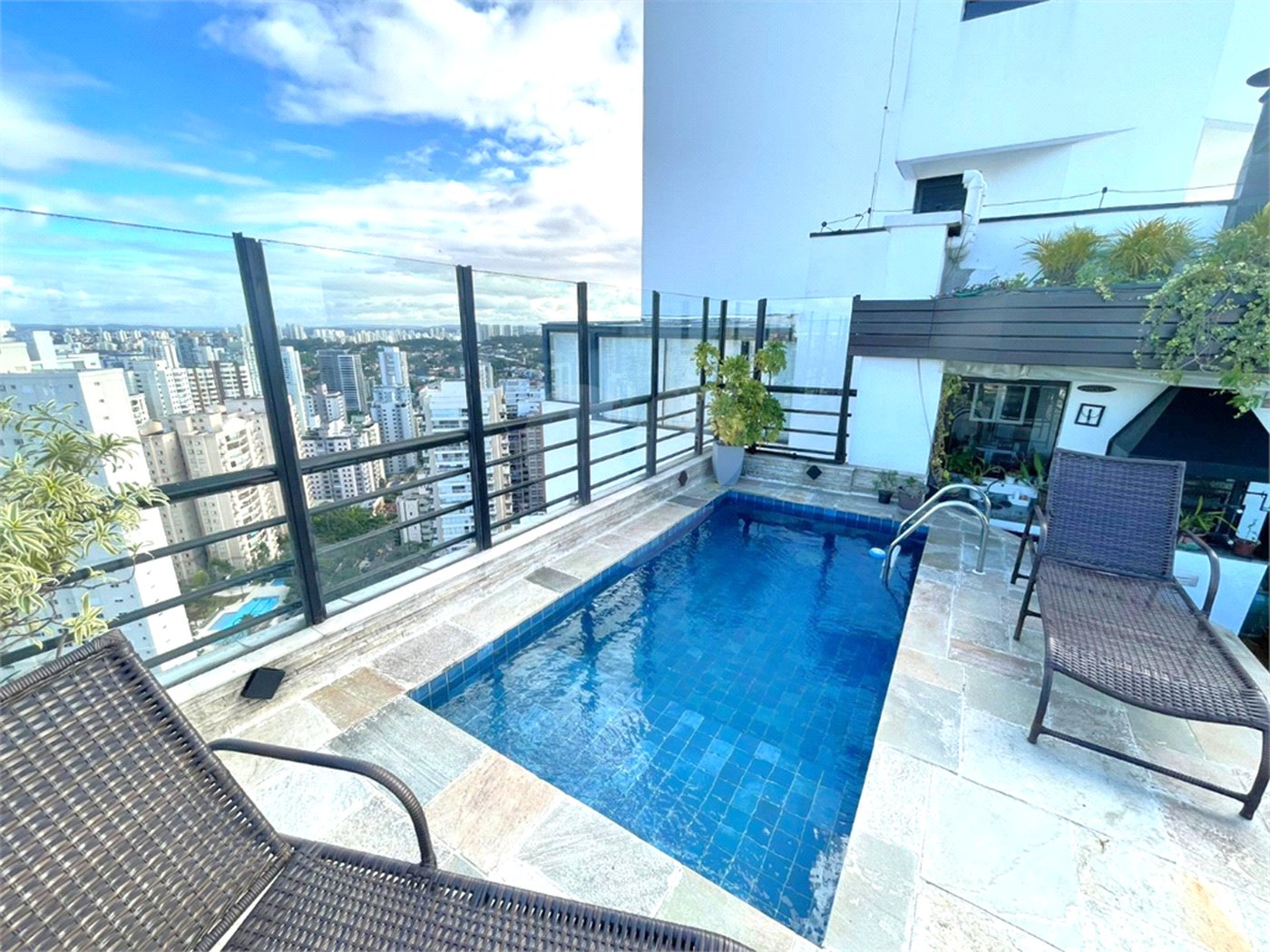 Cobertura à venda com 3 quartos, sendo 1 suíte,  em Vila Mascote, São Paulo, SP
