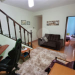 Casa à venda com 4 quartos, sendo 1 suíte, em Parque Maria Domitila, São Paulo, SP