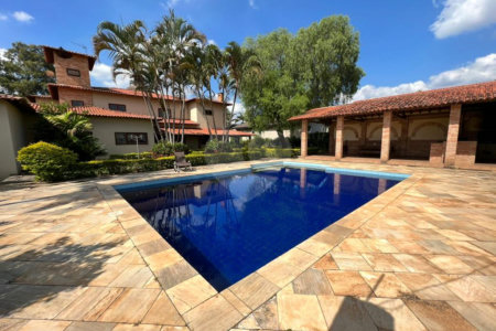 Casa à venda ou para alugar com 4 quartos, sendo 3 suítes, no condomínio Monte Belo, Salto - SP