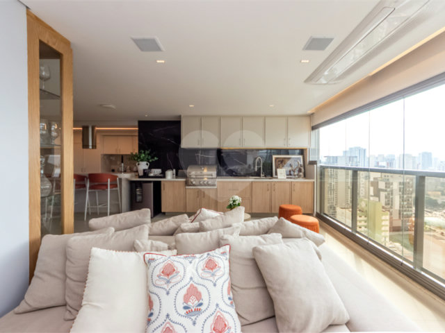 Apartamento à venda com 2 suítes em Brooklin, São Paulo, SP