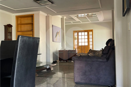 Casa à venda ou para alugar com 4 suítes em Jardim Cuiabá, Cuiabá, MT