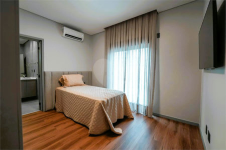Casa à venda com 4 suítes no condomínio Alphaville Nova Esplanada 4, Votorantim - SP