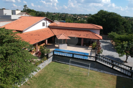 Casa à venda com 3 quartos, sendo 1 suíte, no condomínio Acmti - Colinas do Mosteiro, Terras de Itaici e Recanto dos Pássaros, Indaiatuba - SP