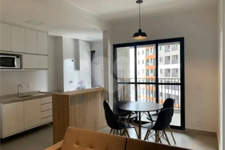Apartamento à venda ou para alugar com 2 quartos, sendo 1 suíte,  no Centro, Araraquara, SP