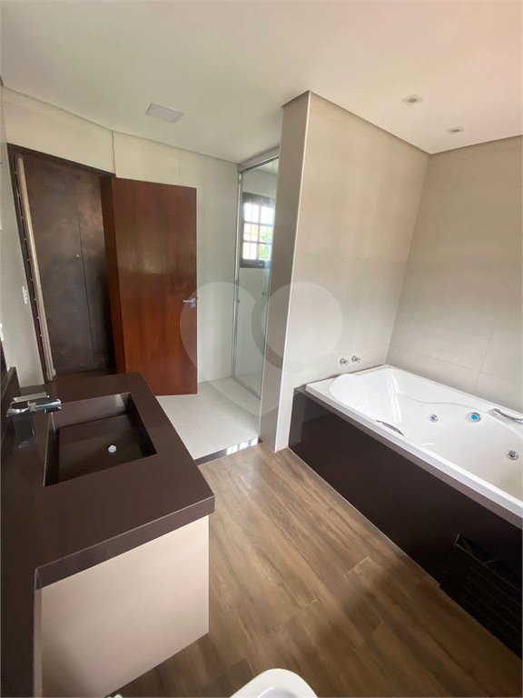 Casa à venda com 4 suítes em Vila Suissa, Mogi das Cruzes, SP