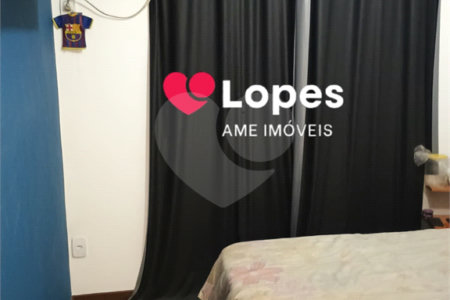 Casa à venda com 7 quartos, sendo 2 suítes, em Campo Grande, Rio de Janeiro, RJ