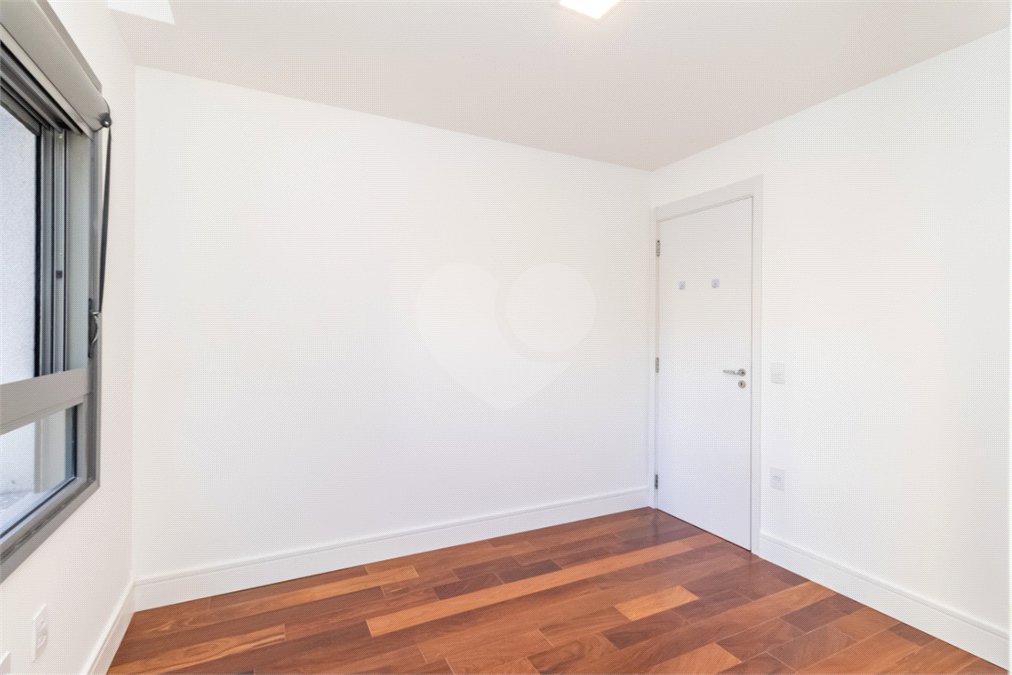 Apartamento à venda com 3 suítes em Campo Belo, São Paulo, SP