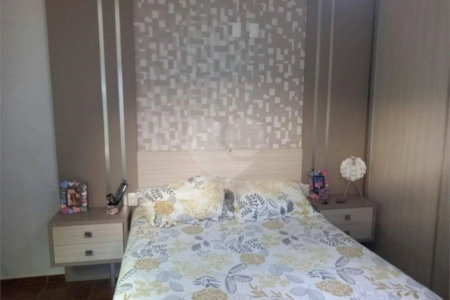 Casa à venda com 3 quartos, sendo 1 suíte, em Vila Assis, Sorocaba, SP