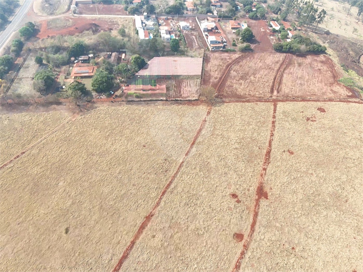 Terreno à venda no Centro, Cravinhos, SP